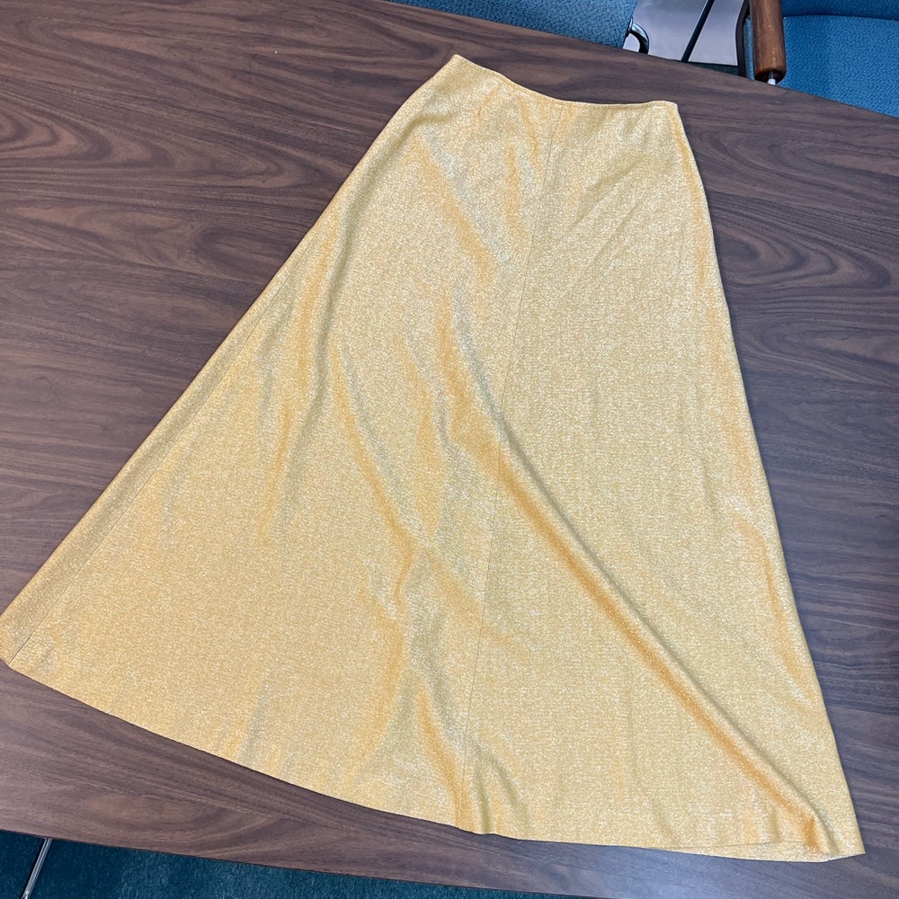 ✨Vintage Gold Skirt, Size 12